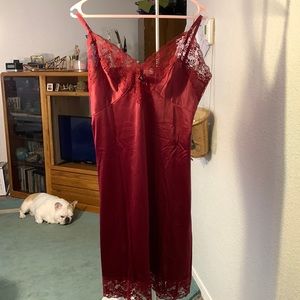 Medium Burgundy full slip with lots of lace